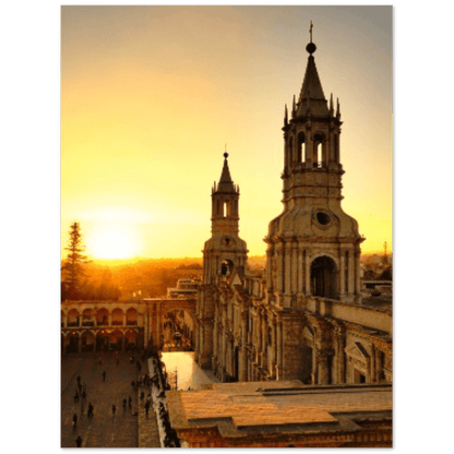 Arequipa Peru - Printree.ch abend, alt, amerika, architektur, arequipa, armas, beleuchtet, blau, bunt, einfachschweizer, exklusiv, fenster, Foto, Fotografie, gebäude, kathedrale, katholisch, kirche, kolonial, lateinisch, licht, peru, platz, plaza, religiös, sonnenuntergang, spanisch, stadt, stein, straße, süd, tourismus, wand, weiß