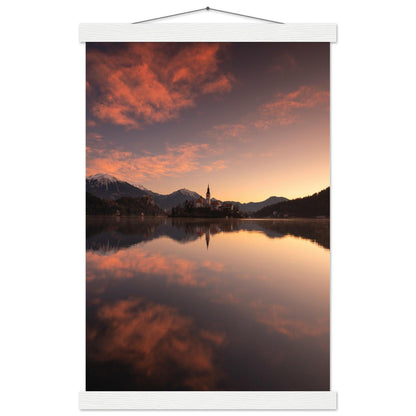 Bled am malerischen See - Printree.ch Abendstimmung, Aussichtspunkt, Bergkulisse, Bled, Foto, Fotografie, Landschaft, Natur, Reisen, romantisch, See, Slowenien, Sonnenuntergang, unsplash, Wassersport