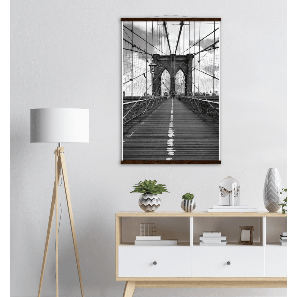 Brooklyn Bridge - Printree.ch alt, amerika, architektur, attraktion, berühmt, blick, brooklyn, brooklyn bridge, brücke, denkmal, effekt, foto, gebäude, gefiltert, himmel, leer, new york, niemand, nyc, reise, retro, stadt, szene, tag, tourismus, urban, usa, vintage, walkway, weg