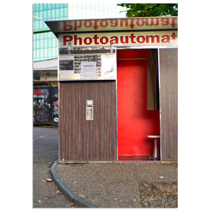 Ein Hauch von Nostalgie - Photoautomat - Printree.ch alt, architektur, blau, blick, brücke, eifach-züri, europa, europäisch, fluss, gebäude, grossmünster, innenstadt, kathedrale, kirche, limmat, panorama, reisen, schweiz, schweizer, see, skyline, stadt, stadtbild, strasse, tourismus, turm, urban, wahrzeichen, zürich