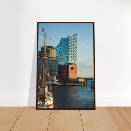 Elbphilharmonie Poster - Printree.ch Architektur, Deutschland, Elbphilharmonie, Foto, Fotografie, Hafen, Hamburg, Konzerthaus, Konzertsaal, Kultur, Landungsbrücken, moderne Architektur, Musik, Reisen, unsplash, Wahrzeichen