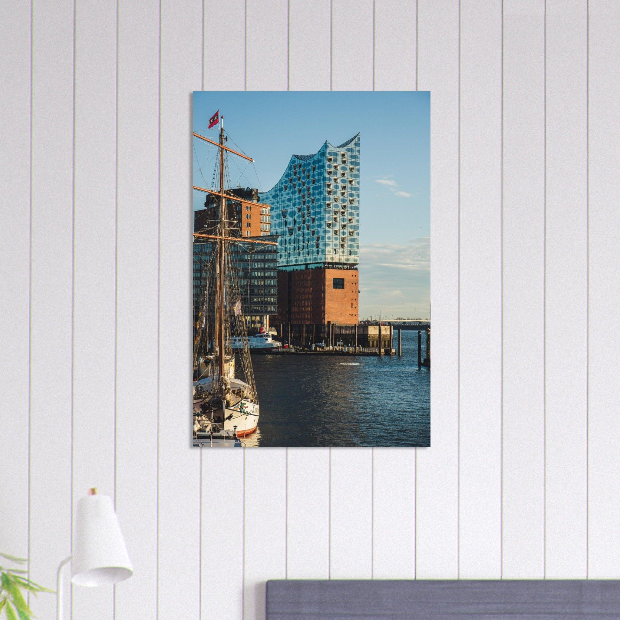 Elbphilharmonie Poster - Printree.ch Architektur, Deutschland, Elbphilharmonie, Foto, Fotografie, Hafen, Hamburg, Konzerthaus, Konzertsaal, Kultur, Landungsbrücken, moderne Architektur, Musik, Reisen, unsplash, Wahrzeichen