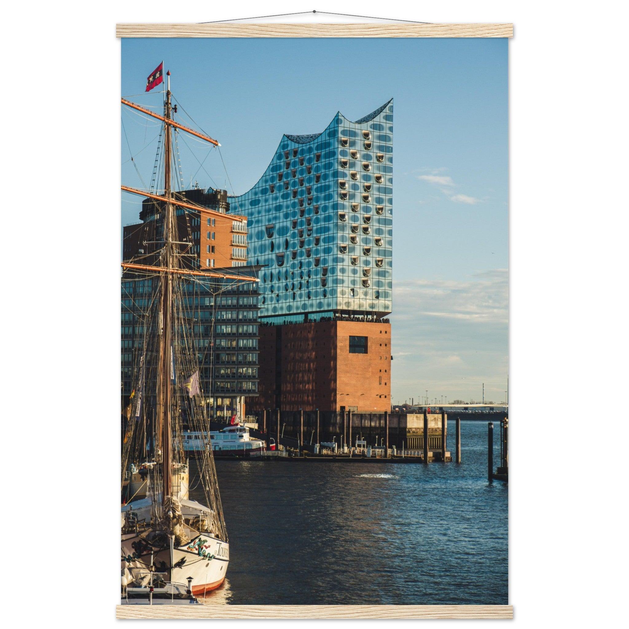 Elbphilharmonie Poster - Printree.ch Architektur, Deutschland, Elbphilharmonie, Foto, Fotografie, Hafen, Hamburg, Konzerthaus, Konzertsaal, Kultur, Landungsbrücken, moderne Architektur, Musik, Reisen, unsplash, Wahrzeichen