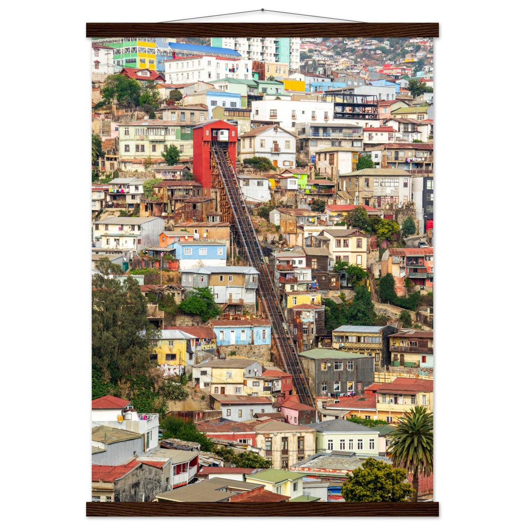 Farbenfrohe Schönheit von Valparaíso in Chile - Printree.ch bunte Häuser, Chile, Farben, Foto, Fotografie, Hafenstadt, Kultur, Künstlerviertel, Küste, Reisen, Stadtbild, Straßenkunst, UNESCO-Welterbe, unsplash, Valparaíso
