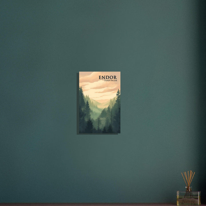 Faszinierenden Welten Endor: Begeben Sie sich in den üppigen Waldmond voller Leben - Printree.ch minimalistisch, nerd, star wars