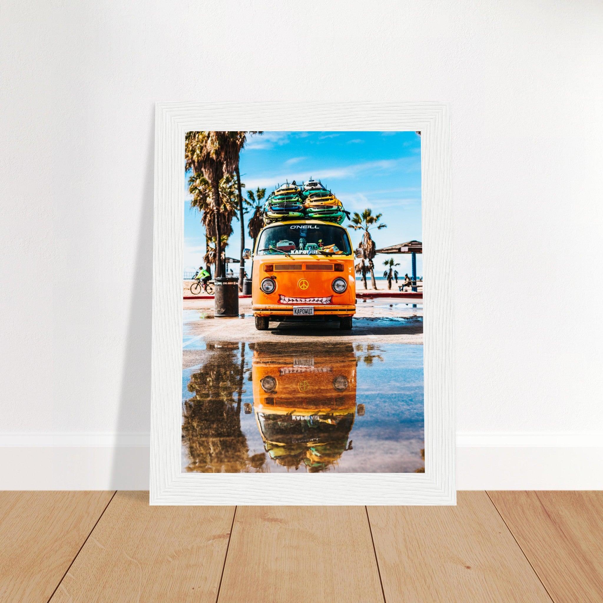 Hawaii VW-Bus Poster - Printree.ch Abenteuer, Campervan, Foto, Fotografie, Hawaii, Inseln, Küste, Reisen, Retro, Roadtrip, Strand, Surfen, unsplash, VW-Bus