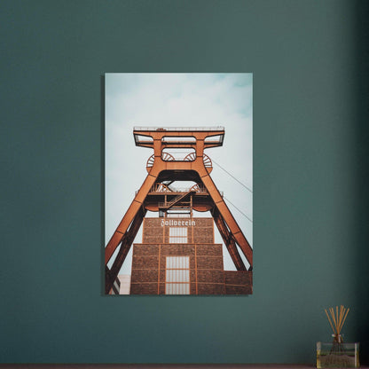 Industriearchitektur-Poster: Zeche Zollverein - Printree.ch Architektur, Ausstellung, Bergbau, Essen, Foto, Fotografie, Industriedenkmal, Industriekultur, Kultur, Museum, Reisen, Ruhrgebiet, UNESCO-Welterbe, unsplash, Zeche Zollverein