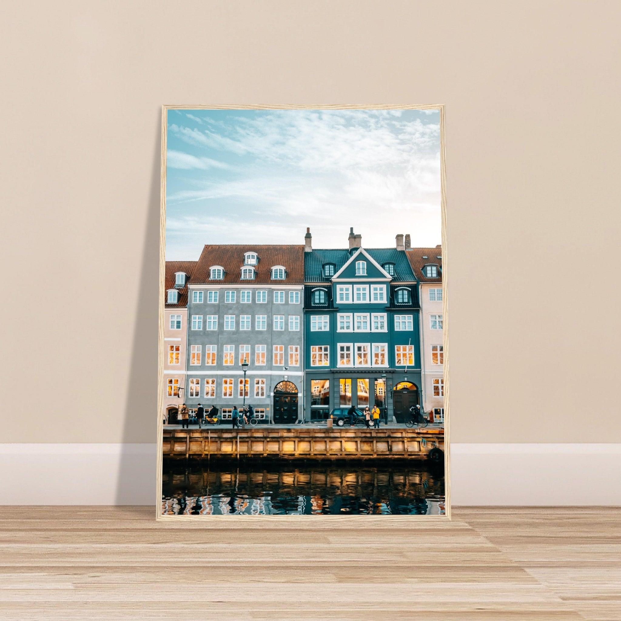 Kopenhagener Stadtposter - Printree.ch Architektur, Dänemark, Fahrradstadt, Foto, Fotografie, Kopenhagen, Kultur, Meer, Nyhavn, Reisen, Schloss Christiansborg, Skandinavien, Stadt, Tivoli, unsplash