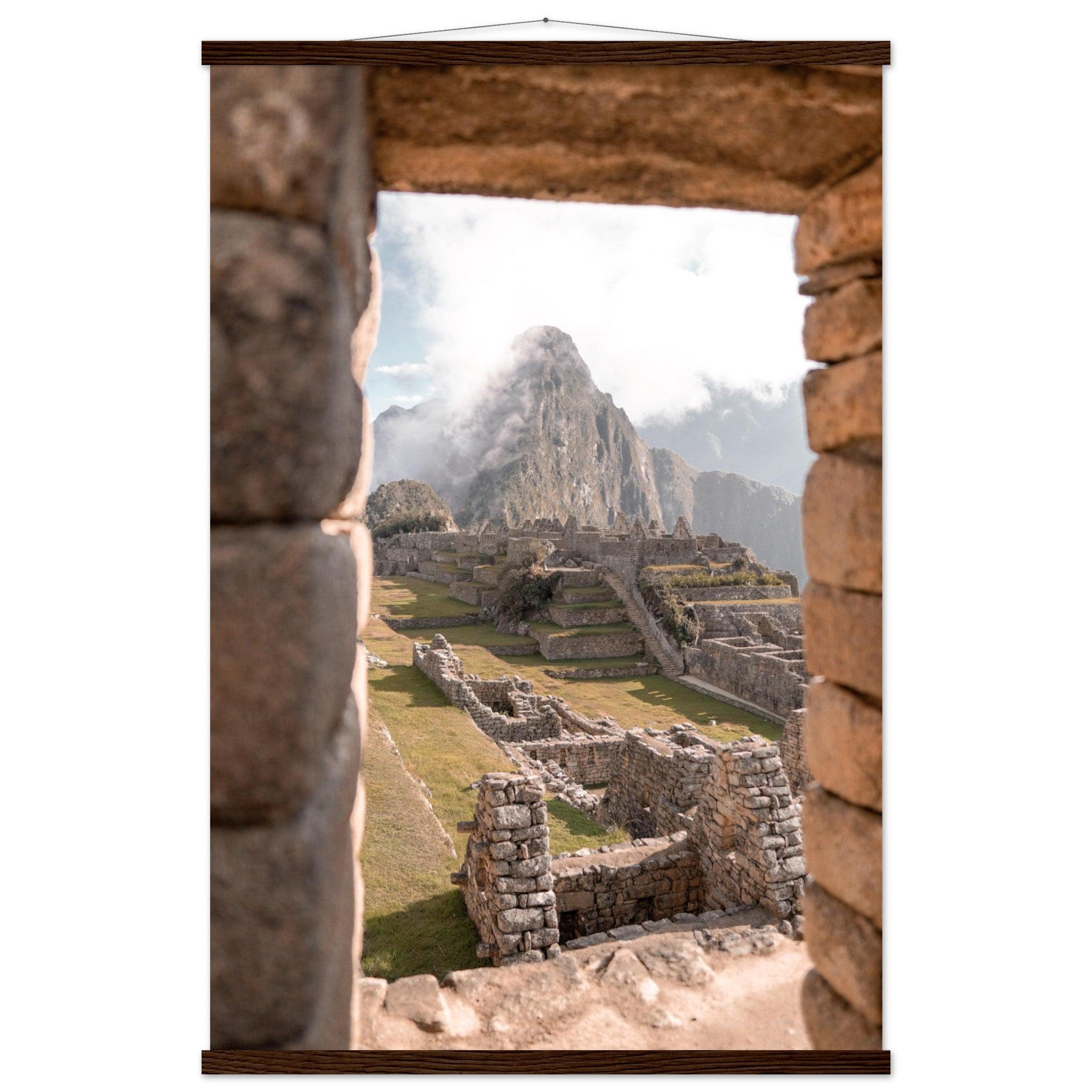 Machu Picchu in Peru - Printree.ch Anden, Archäologie, Berglandschaft, Foto, Fotografie, Inka, Kultur, Machu Picchu, Peru, Reisen, Ruinen, Sehenswürdigkeit, unsplash, Wanderung, Weltwunder