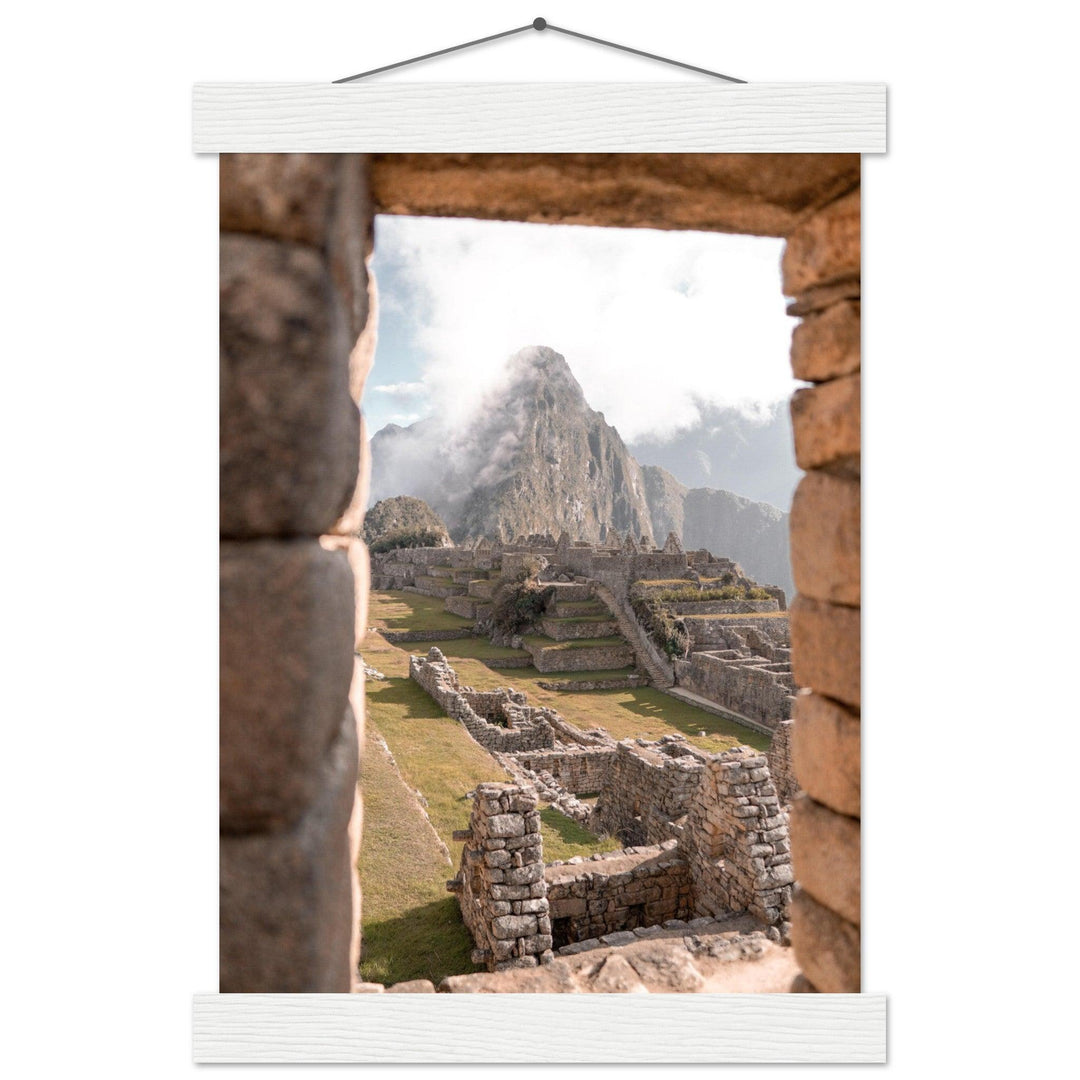 Machu Picchu Poster - Printree.ch Anden, Archäologie, Berglandschaft, Foto, Fotografie, Inka, Kultur, Machu Picchu, Peru, Reisen, Ruinen, Sehenswürdigkeit, unsplash, Wanderung, Weltwunder