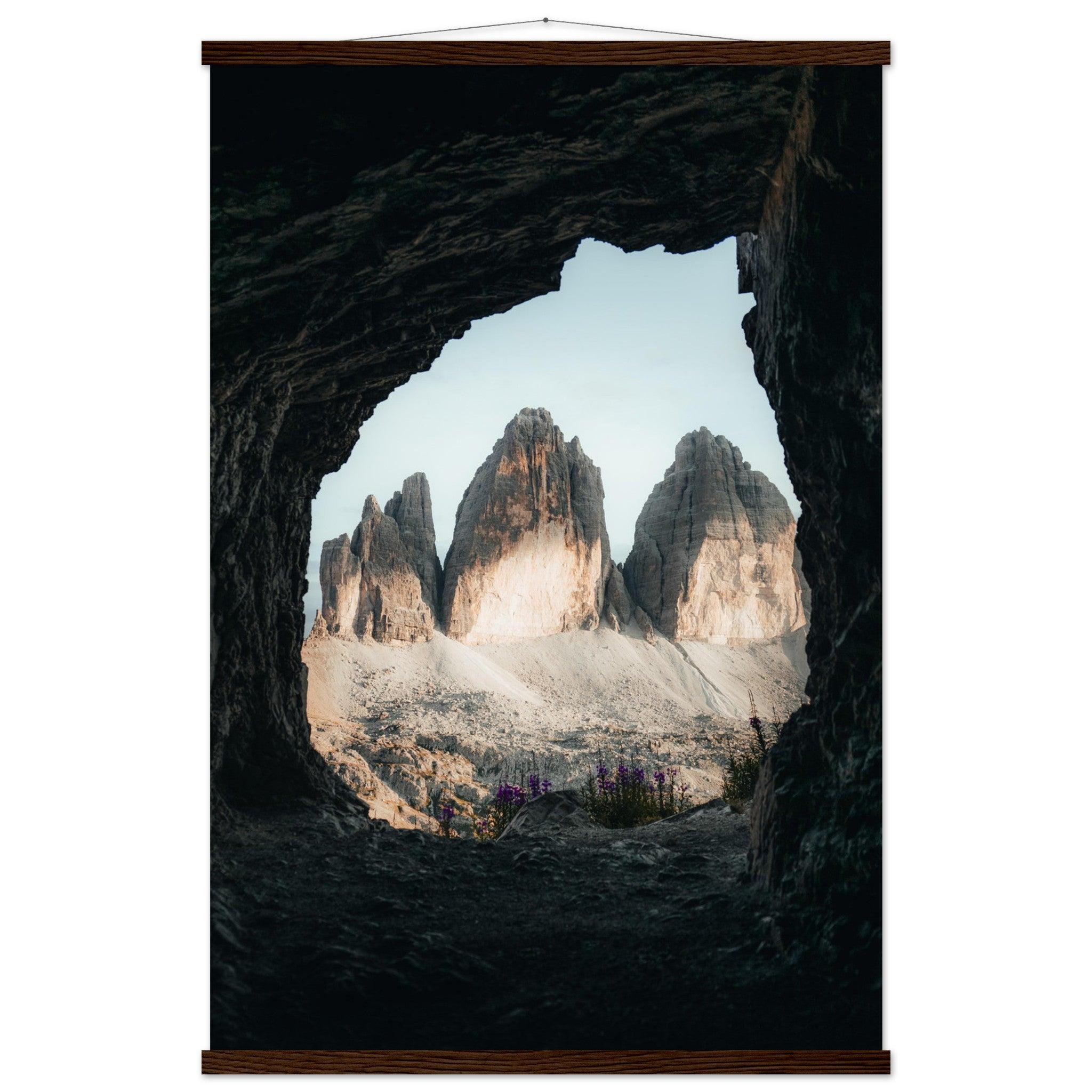 Naturpark Drei Zinnen Poster - Printree.ch Alpen, Berglandschaft, Drei Zinnen, Foto, Fotografie, Gipfel, Italien, Naturpark, Outdoor-Aktivitäten, Reisen, Sesto, Sextner Dolomiten, UNESCO-Weltnaturerbe, unsplash, Wandern