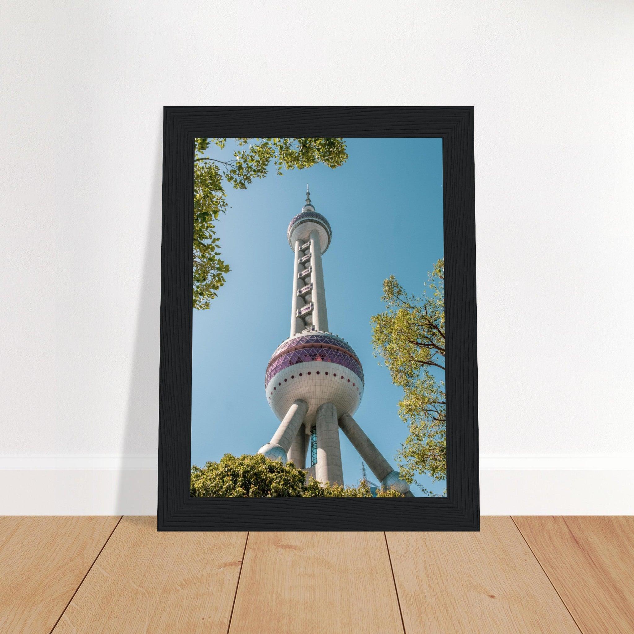 Oriental Pearl Tower - Printree.ch Architektur, Aussichtsplattform, China, Fernsehturm, futuristisch, Kopenhagen, Kultur, moderne Architektur, Oriental Pearl Tower, Shanghai, Skyline, Stadt, Stadtbild, Touristenattraktion, unsplash, Wahrzeichen