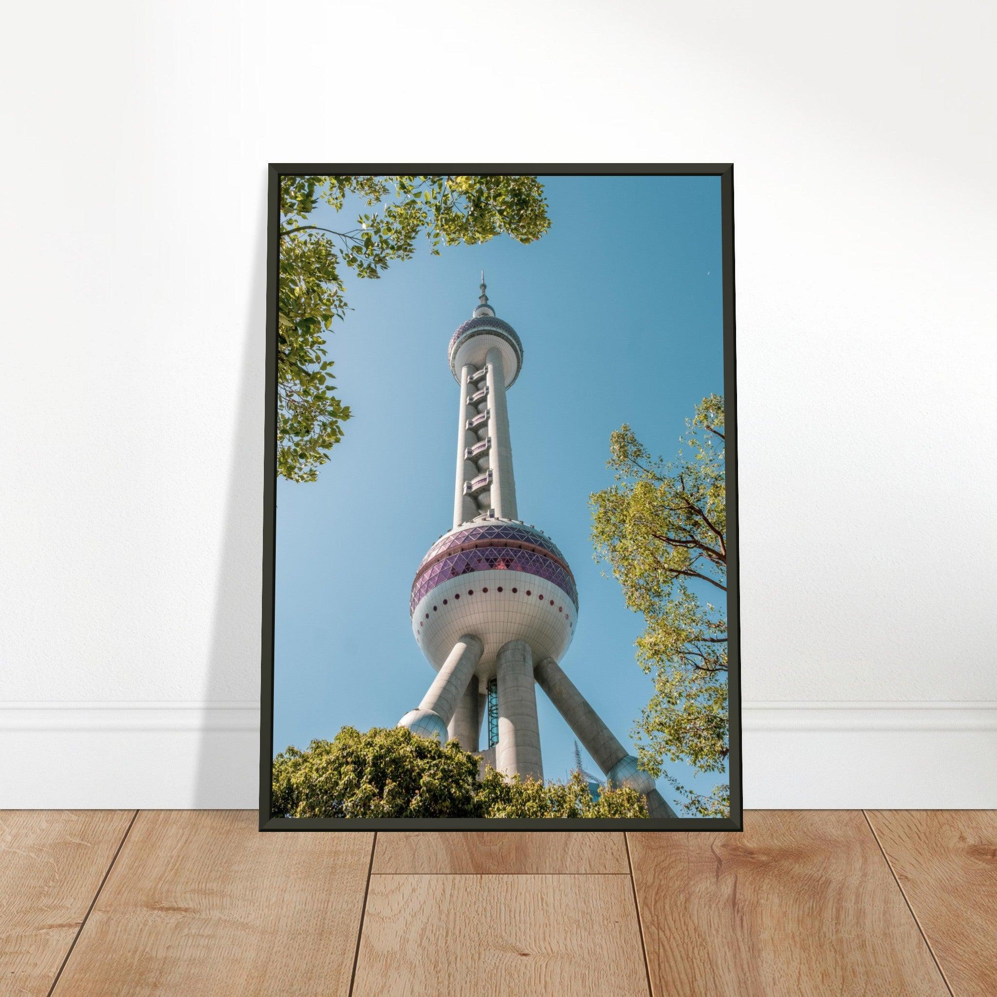 Oriental Pearl Tower - Printree.ch Architektur, Aussichtsplattform, China, Fernsehturm, futuristisch, Kopenhagen, Kultur, moderne Architektur, Oriental Pearl Tower, Shanghai, Skyline, Stadt, Stadtbild, Touristenattraktion, unsplash, Wahrzeichen