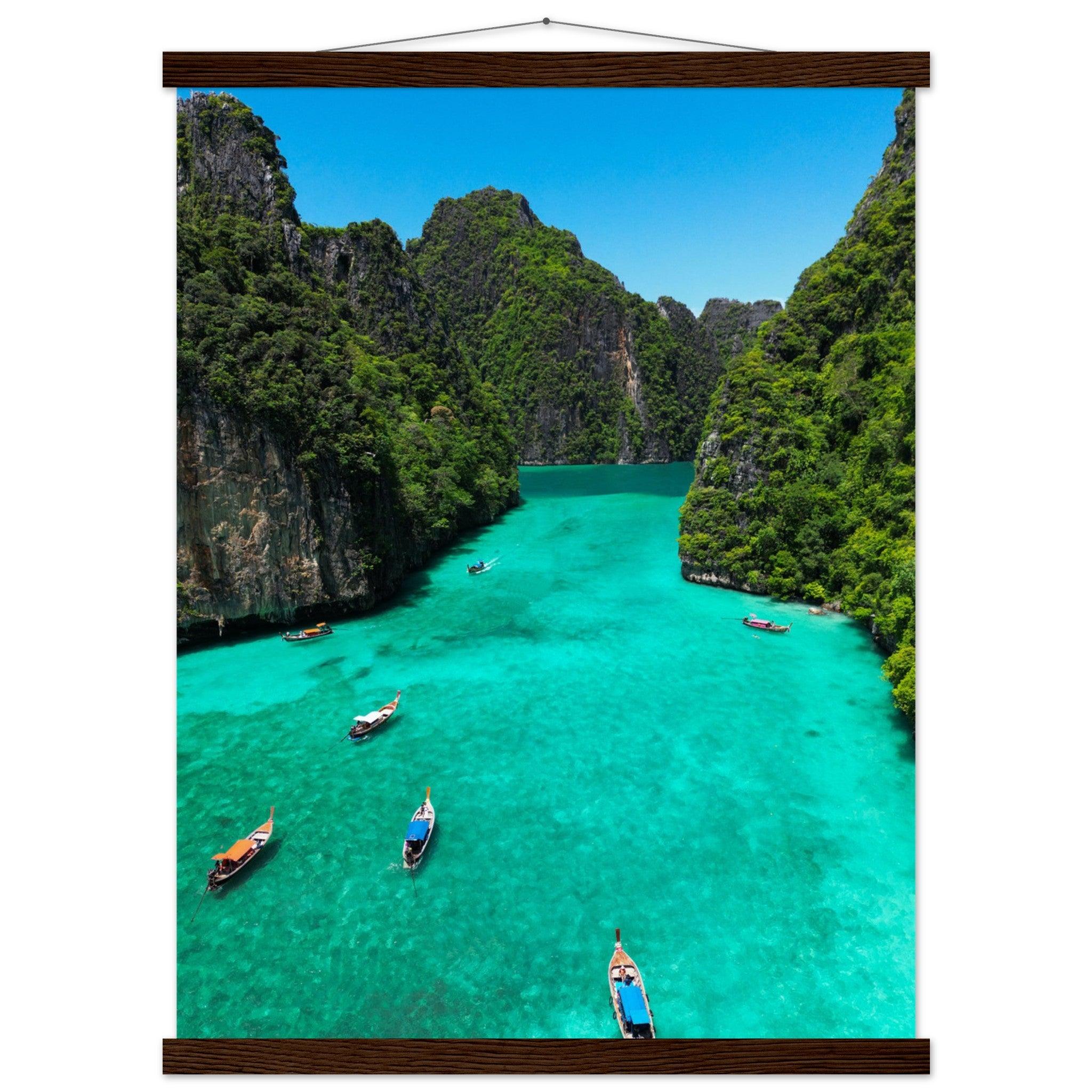 Pi Leh Bay (Pi Leh Lagoon), Andaman Sea, Mueang Krabi District, Krabi, Thailand - Printree.ch Andamanisches Meer, Bootstour, Foto, Fotografie, Inseln, Krabi, Küstenlandschaft, Mueang Krabi Bezirk, Naturschönheit, Pi Leh Bay, Pi Leh Lagoon, Reisen, Thailand, türkisfarbenes Wasser, unsplash