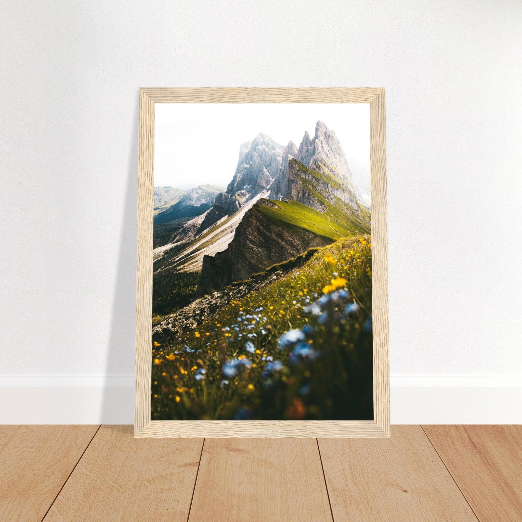 Seceda Naturposter - Printree.ch Alpen, Aussichtspunkt, Berglandschaft, Dolomiten, Foto, Fotografie, Italien, Natur, Ortisei, Panorama, Reisen, Seceda, Skifahren, unsplash, Wanderung