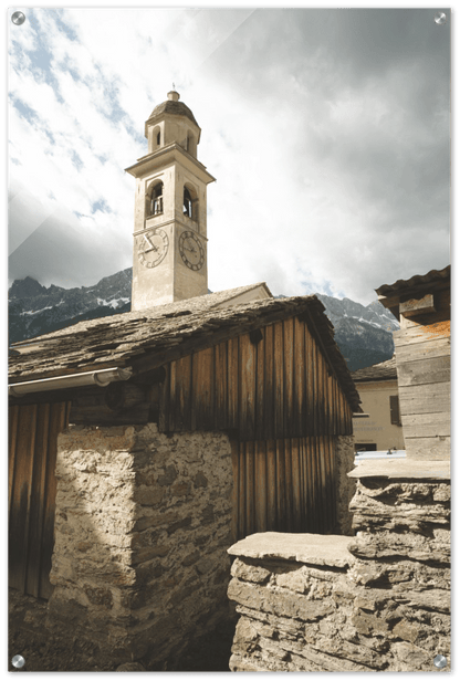 Soglio Dorf - Printree.ch alpen, alt, architektur, berg, berge, blick, bäume, denkmal, dorf, einfachschweizer, europa, exklusiv, Foto, Fotografie, gebäude, grün, herbst, historisch, häuser, kirche, landschaft, maloja, mittelalterlich, natur, nebel, panorama, Poster, reisen, schweiz, soglio, stadt, stein, tal, tourismus