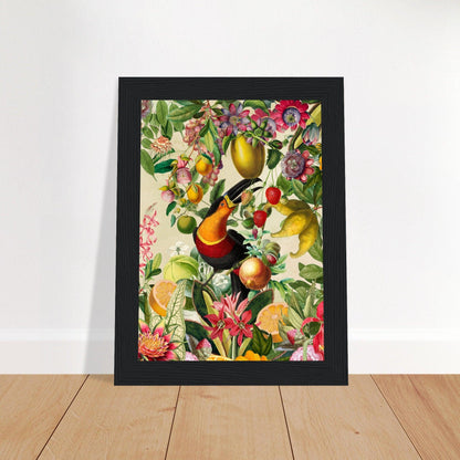 Toucan im Blüten und Früchte Jungle 2 - Printree.ch kunstschaffende, UTA NAUMANN