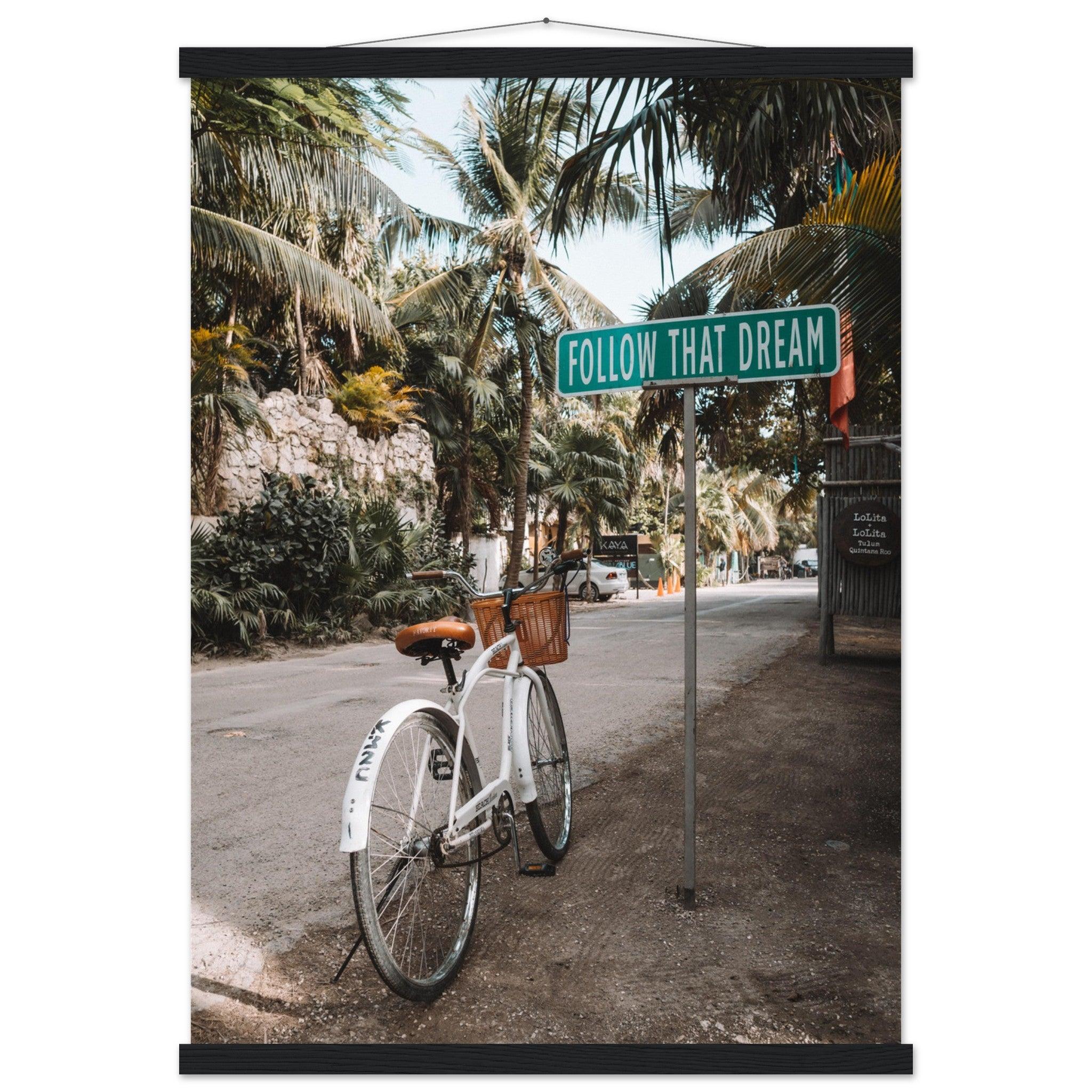 Tulum-Paradies: Inspirierendes Poster für Reiseenthusiasten. - Printree.ch Abenteuer, Fahrrad, Fahrradtour, Follow That Dream, Foto, Fotografie, Küste, Mexiko, Reisen, Strand, Tropen, unsplash, Urlaub