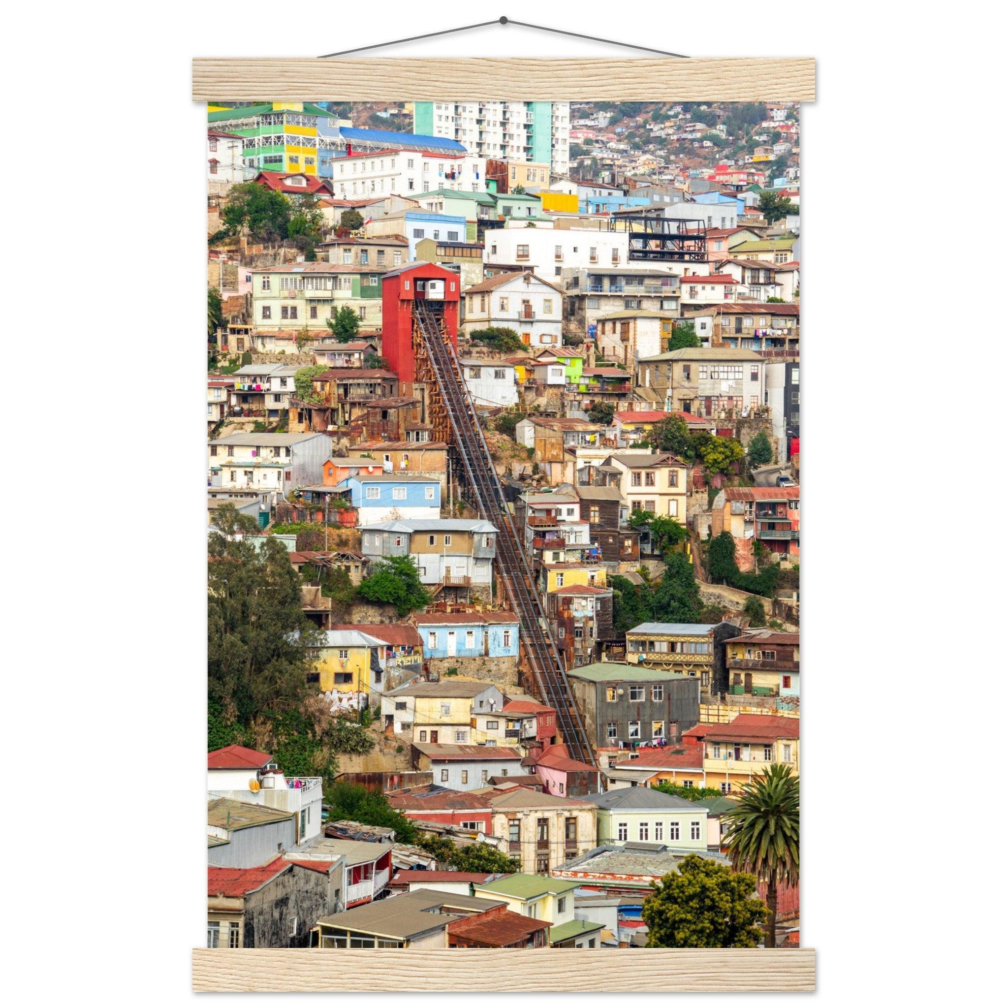 Valparaíso Schönheitsposter - Printree.ch bunte Häuser, Chile, Farben, Foto, Fotografie, Hafenstadt, Kultur, Künstlerviertel, Küste, Reisen, Stadtbild, Straßenkunst, UNESCO-Welterbe, unsplash, Valparaíso